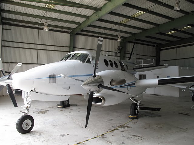 King Air Training, C90, Blackhawk Conversion King Air Training, C90, Blackhawk Conversion